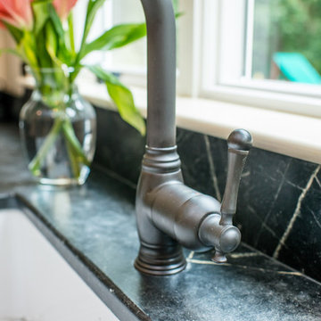 Falls Kitchen