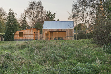 Design ideas for a small contemporary detached office/studio/workshop in Other.