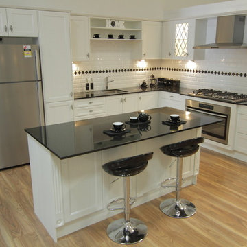 Bordeaux Kitchen