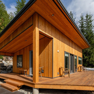 Kootenay Lake Cabin
