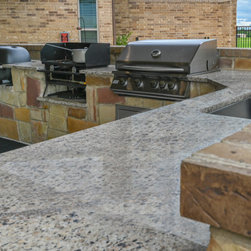 Outdoor Entertaining Area - Outdoor Kitchen Appliances