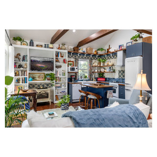 A Fabulous Mother in Law Suite in Sterling VA - Eclectic - Living Room ...