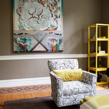 Transitional Cozy Family Room