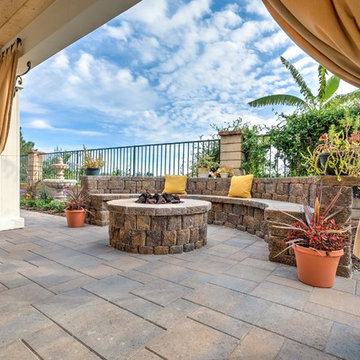 Los Angeles - Backyard Fire Pit - Seating Wall - Walkway - Patio Areas - View 1