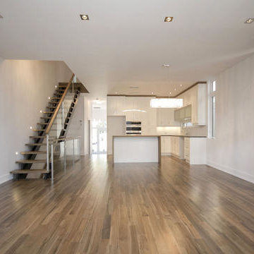 Organik Charm Hardwood Flooring - Dining Room