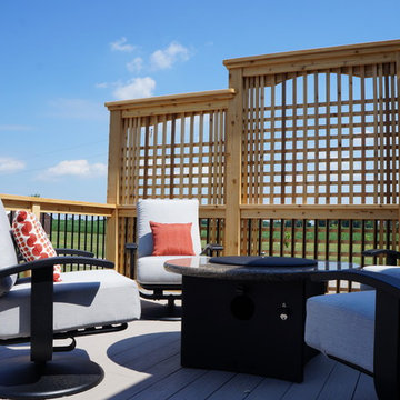 Cedar and Composite Deck with Trellis