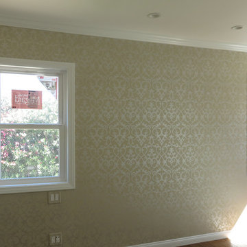Octavia Silver Damask