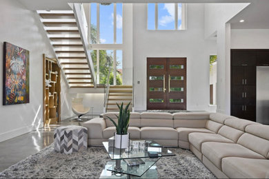 Living room - mediterranean living room idea in Orlando