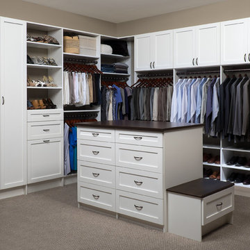 White Shaker Walk In Neutral Walls