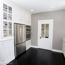 Gray walls, ebony stain wood