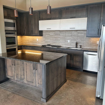 Verde River | Hunt's Kitchen & Design | Kitchen