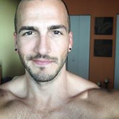 Troy Valls's photo