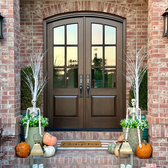 Halloween Porch Decorating