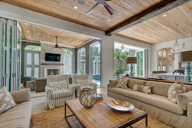 Beach style porch photo in Miami