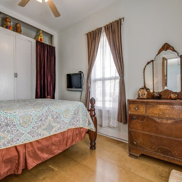 215 W Laurel St, San Antonio, TX