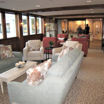 Glen Meadows Retirement Community : Reception Desk & Main Lobby