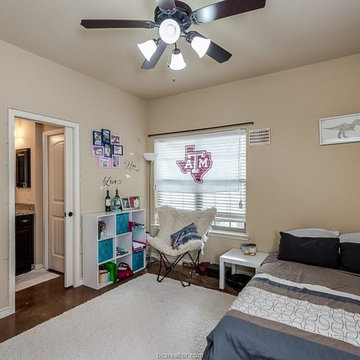 412 Hayes Lane, College Station, TX 77845