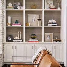Family Room Shelving/cabinetry