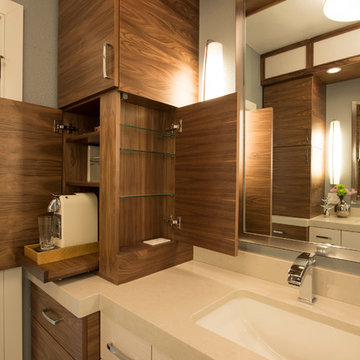 Textured Master Bathroom