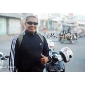 Harris Santos's photo