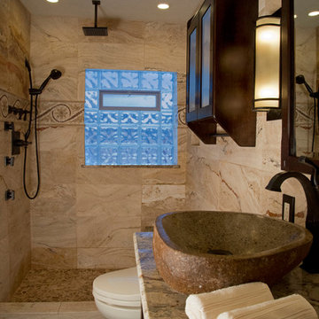 Travertine tub-to-spa