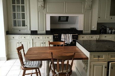 Helensburgh Kitchen, Farrow and Ball 'bone'