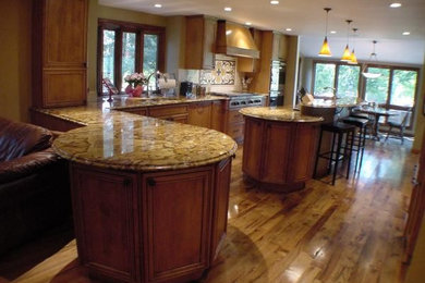 Example of a kitchen design in Denver