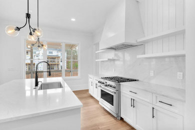 Kitchen - kitchen idea in Atlanta