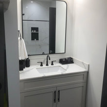 Master Bath 916 W Carmen