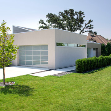 Modern Front Yard Landscape - Racine