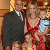 Phil Sarros's photo