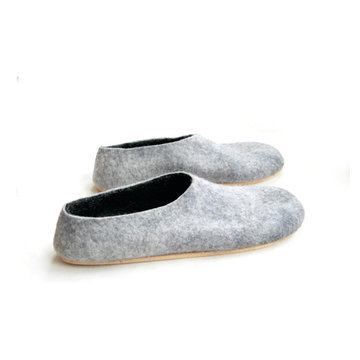 Mens Felt Slippers