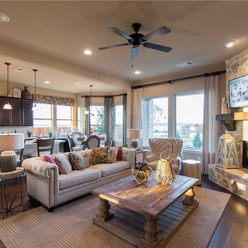 M/I Homes of Dallas: Hillside on the Lake Community - Kingston Model