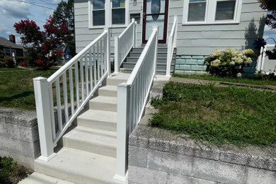Example of a classic entryway design in Other