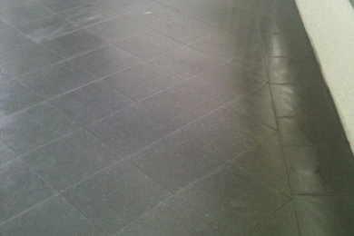 Minimalist patio photo in Other