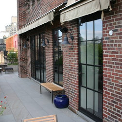 Crittall Windows Limited - General Private U.S. Residences and more - Display And Wall Shelves 