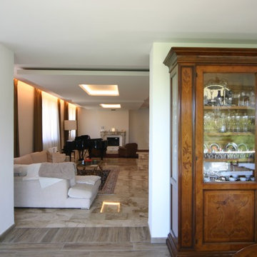 Riqualificazione elegante di villa anni sessanta