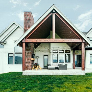 Modern Chilliwack Masterpiece