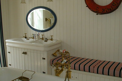 Design ideas for a traditional bathroom in Malmo.
