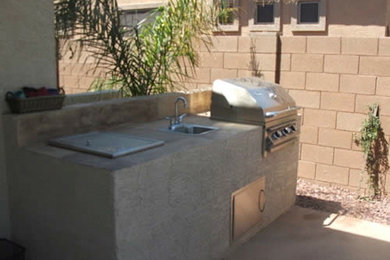 Home design - traditional home design idea in Phoenix