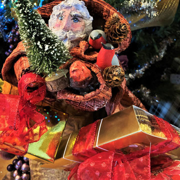 Custom Holiday and Decorating Figures
