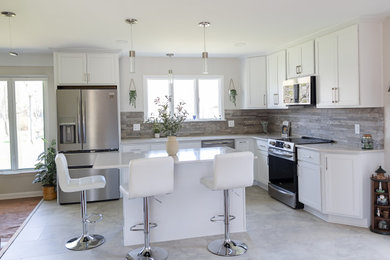 Inspiration for a kitchen remodel in Detroit