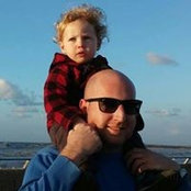 Omri Kremer's photo