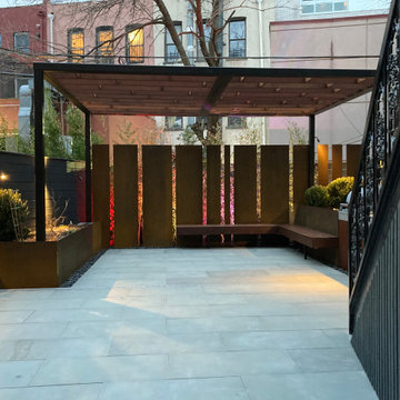 Brooklyn Angled Garden