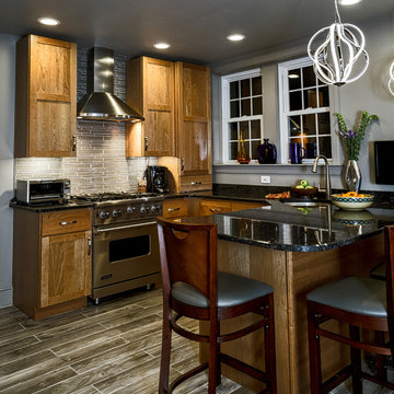 Modern Warm-Wood Kitchen Remodel | Granite Countertops & Compact Island Design