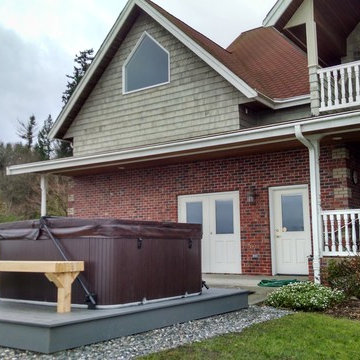 Couple Decks and Outdoor living areas