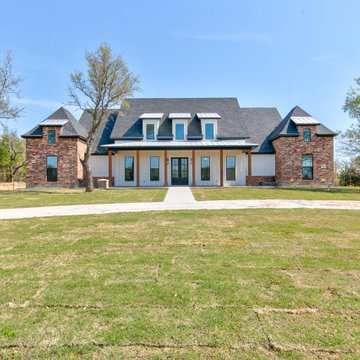 Modern Farmhouse meets French County