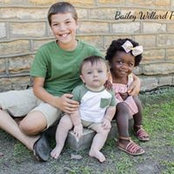 Whitney Dickerson's photo