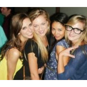 Foto de Chloe Bennett
