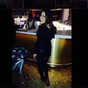 Lisa Bee's photo
